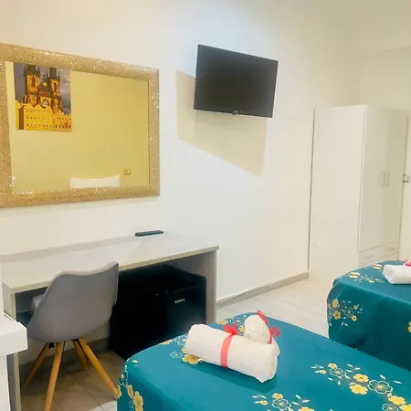 Rattazzi Station בית הארחה 4*