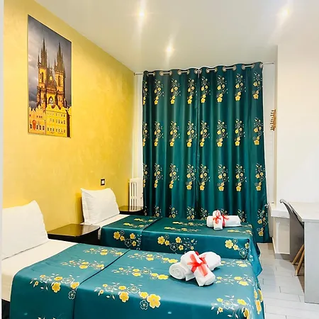 Rattazzi Station בית הארחה 4*